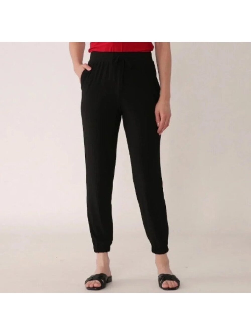 NEW Nina Leonard Black Jogger Pants - Medium